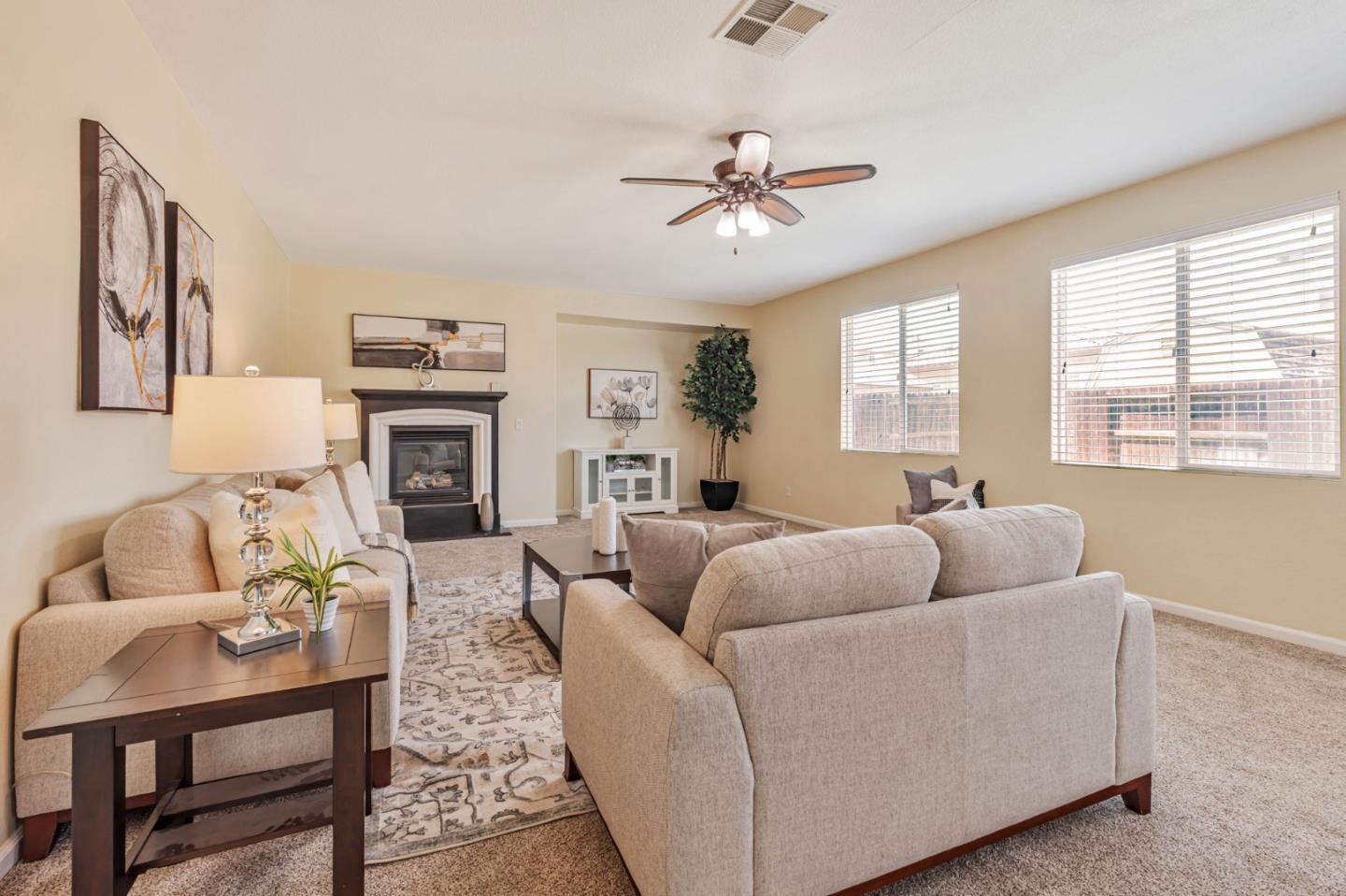Detail Gallery Image 21 of 59 For 261 Cherry Blossom Ln, Patterson,  CA 95363 - 5 Beds | 3 Baths