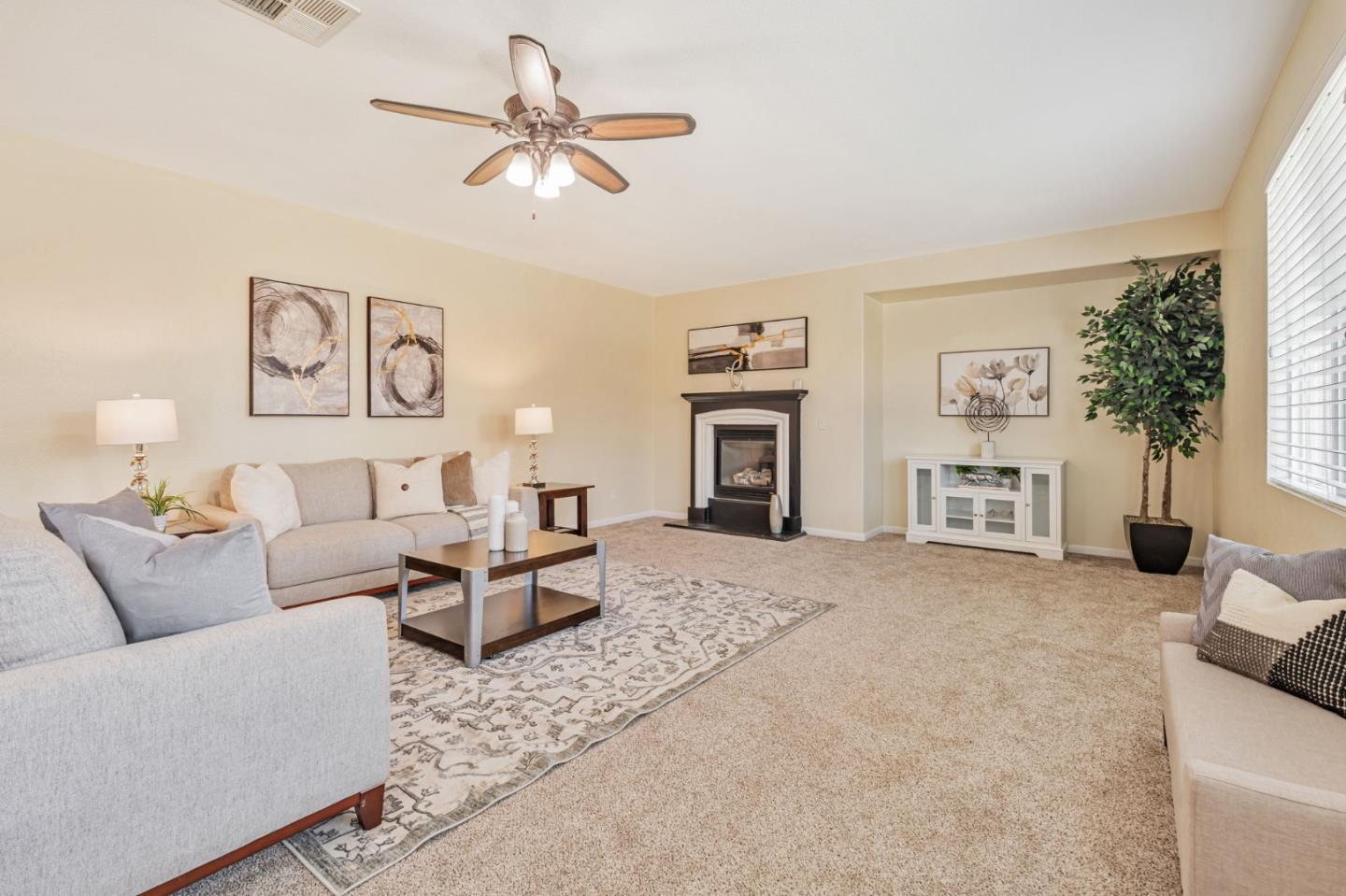 Detail Gallery Image 22 of 59 For 261 Cherry Blossom Ln, Patterson,  CA 95363 - 5 Beds | 3 Baths