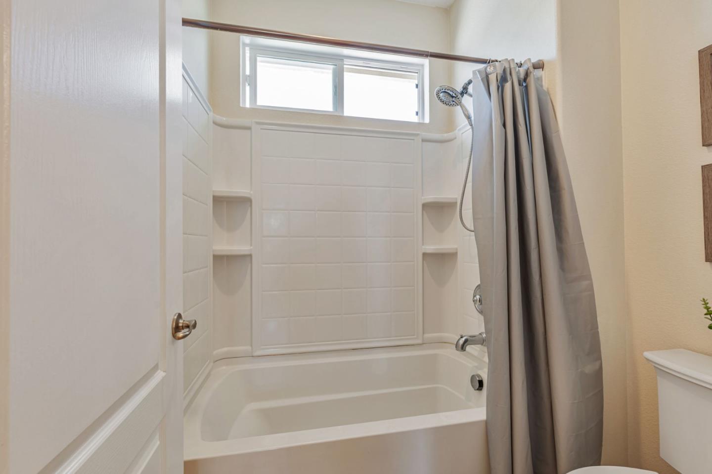 Detail Gallery Image 37 of 59 For 261 Cherry Blossom Ln, Patterson,  CA 95363 - 5 Beds | 3 Baths