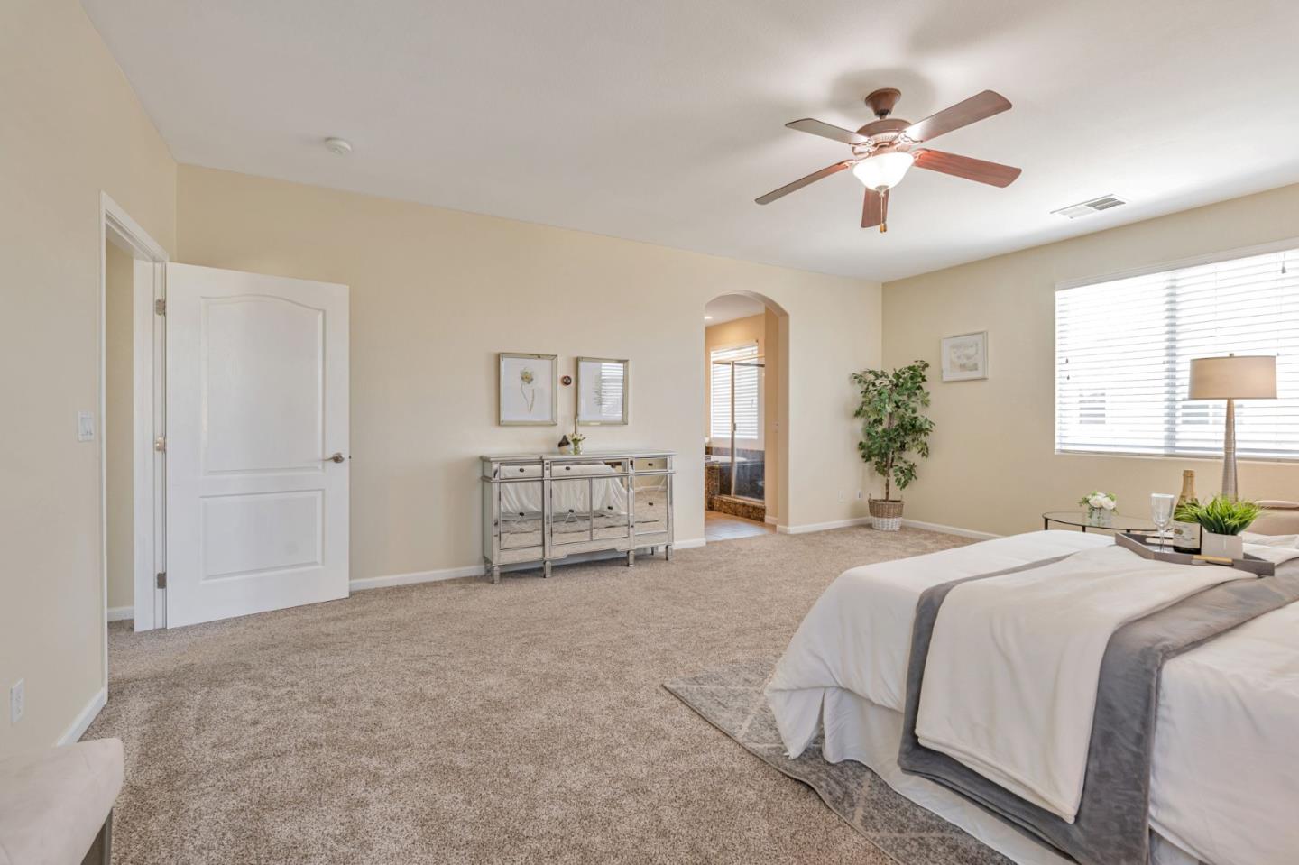 Detail Gallery Image 41 of 59 For 261 Cherry Blossom Ln, Patterson,  CA 95363 - 5 Beds | 3 Baths