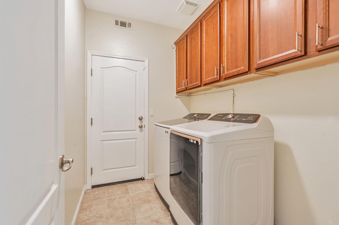 Detail Gallery Image 52 of 59 For 261 Cherry Blossom Ln, Patterson,  CA 95363 - 5 Beds | 3 Baths
