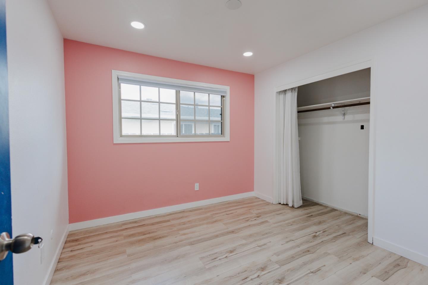 Detail Gallery Image 14 of 40 For 2201 Portola Ave, Stockton,  CA 95209 - 4 Beds | 2 Baths