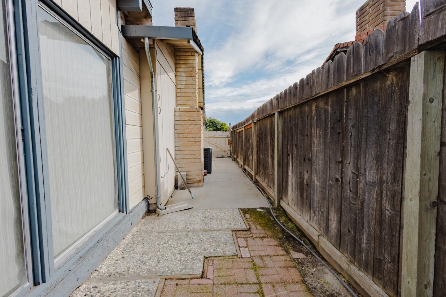 Detail Gallery Image 28 of 40 For 2201 Portola Ave, Stockton,  CA 95209 - 4 Beds | 2 Baths