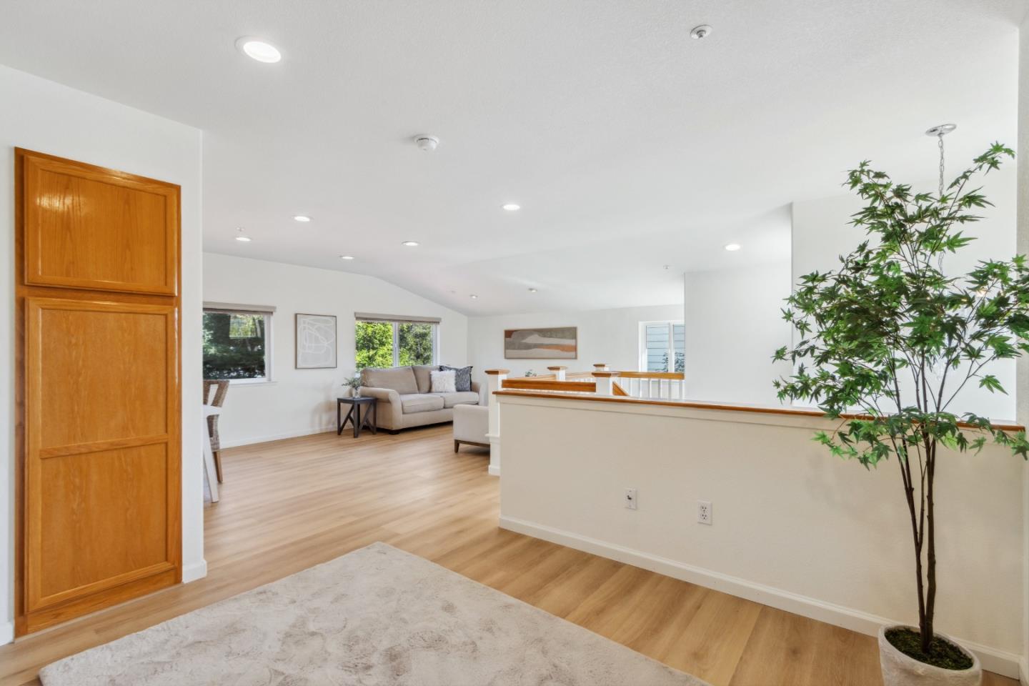 Detail Gallery Image 12 of 46 For 574 Skypark Dr, Scotts Valley,  CA 95066 - 3 Beds | 2/1 Baths