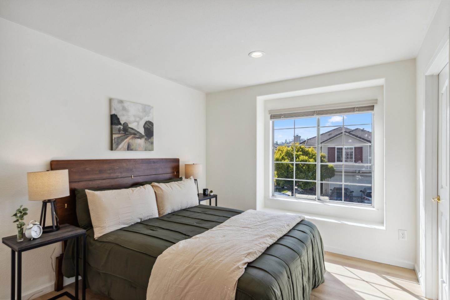 Detail Gallery Image 21 of 46 For 574 Skypark Dr, Scotts Valley,  CA 95066 - 3 Beds | 2/1 Baths