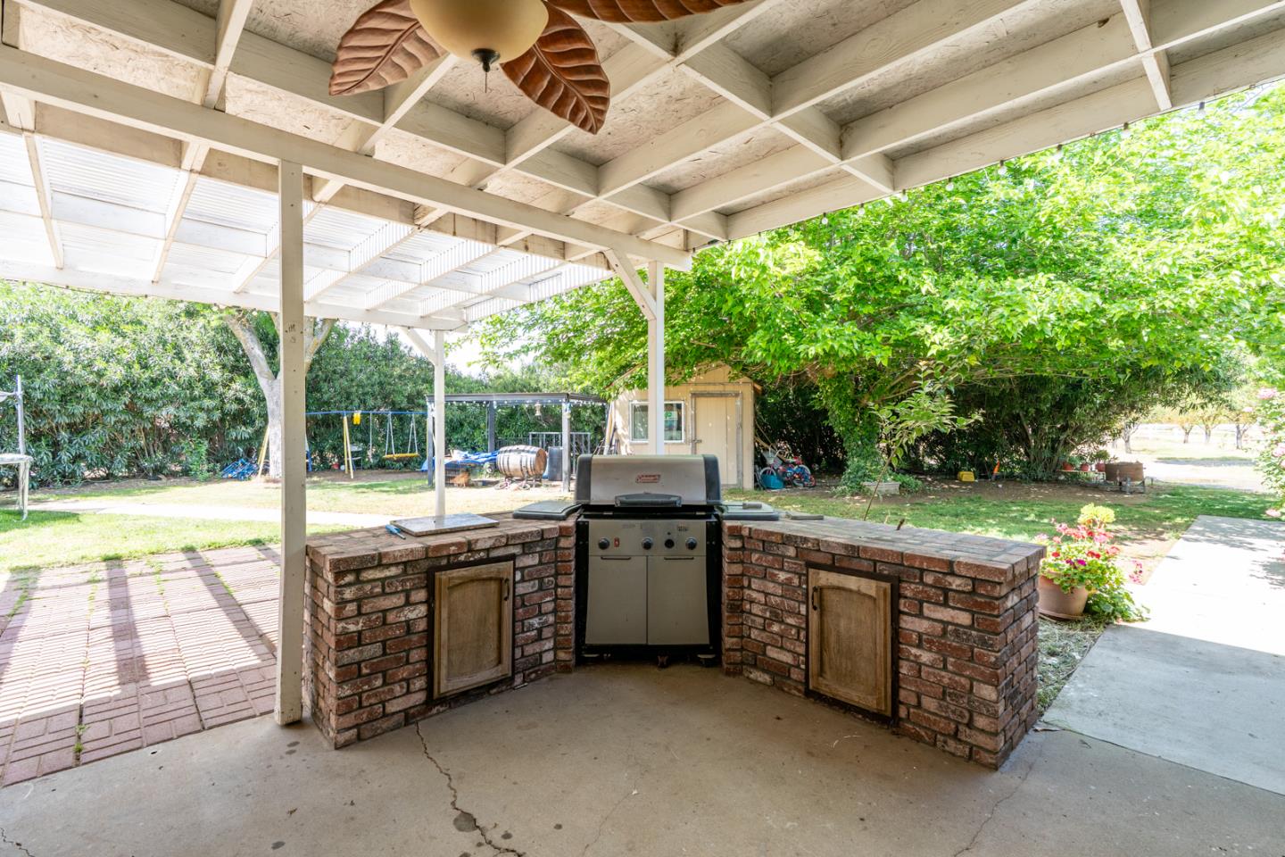 Detail Gallery Image 15 of 70 For 2965 Dunn Rd, Merced,  CA 95340 - 3 Beds | 2 Baths