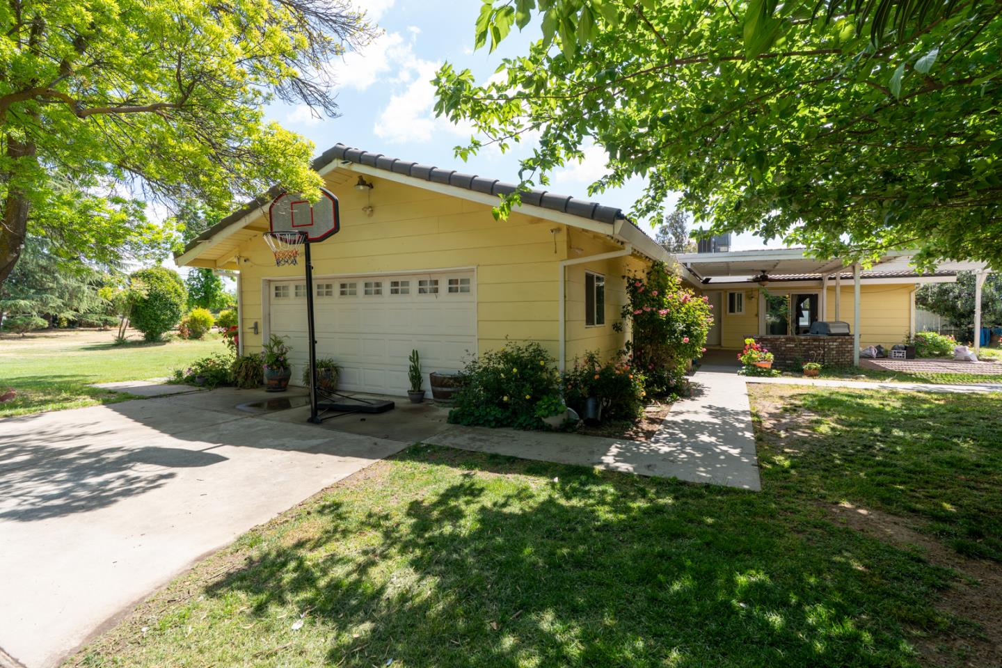 Detail Gallery Image 5 of 70 For 2965 Dunn Rd, Merced,  CA 95340 - 3 Beds | 2 Baths