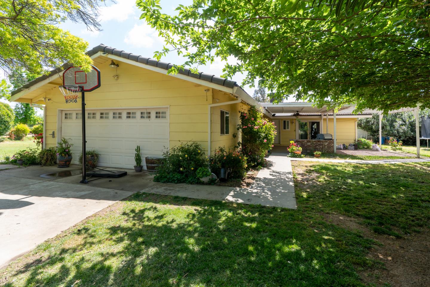 Detail Gallery Image 6 of 70 For 2965 Dunn Rd, Merced,  CA 95340 - 3 Beds | 2 Baths