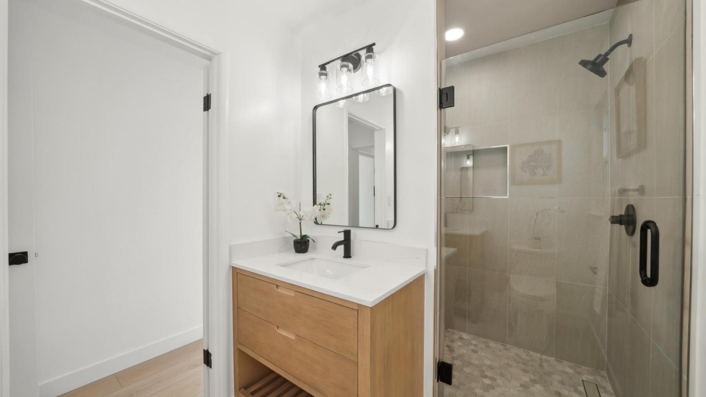 Detail Gallery Image 20 of 33 For 1121 Monica Ln, San Jose,  CA 95128 - 4 Beds | 2/1 Baths