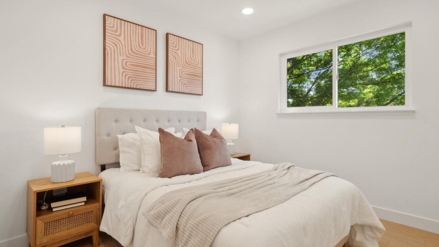 Detail Gallery Image 24 of 33 For 1121 Monica Ln, San Jose,  CA 95128 - 4 Beds | 2/1 Baths