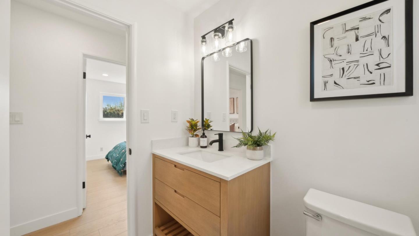Detail Gallery Image 26 of 33 For 1121 Monica Ln, San Jose,  CA 95128 - 4 Beds | 2/1 Baths