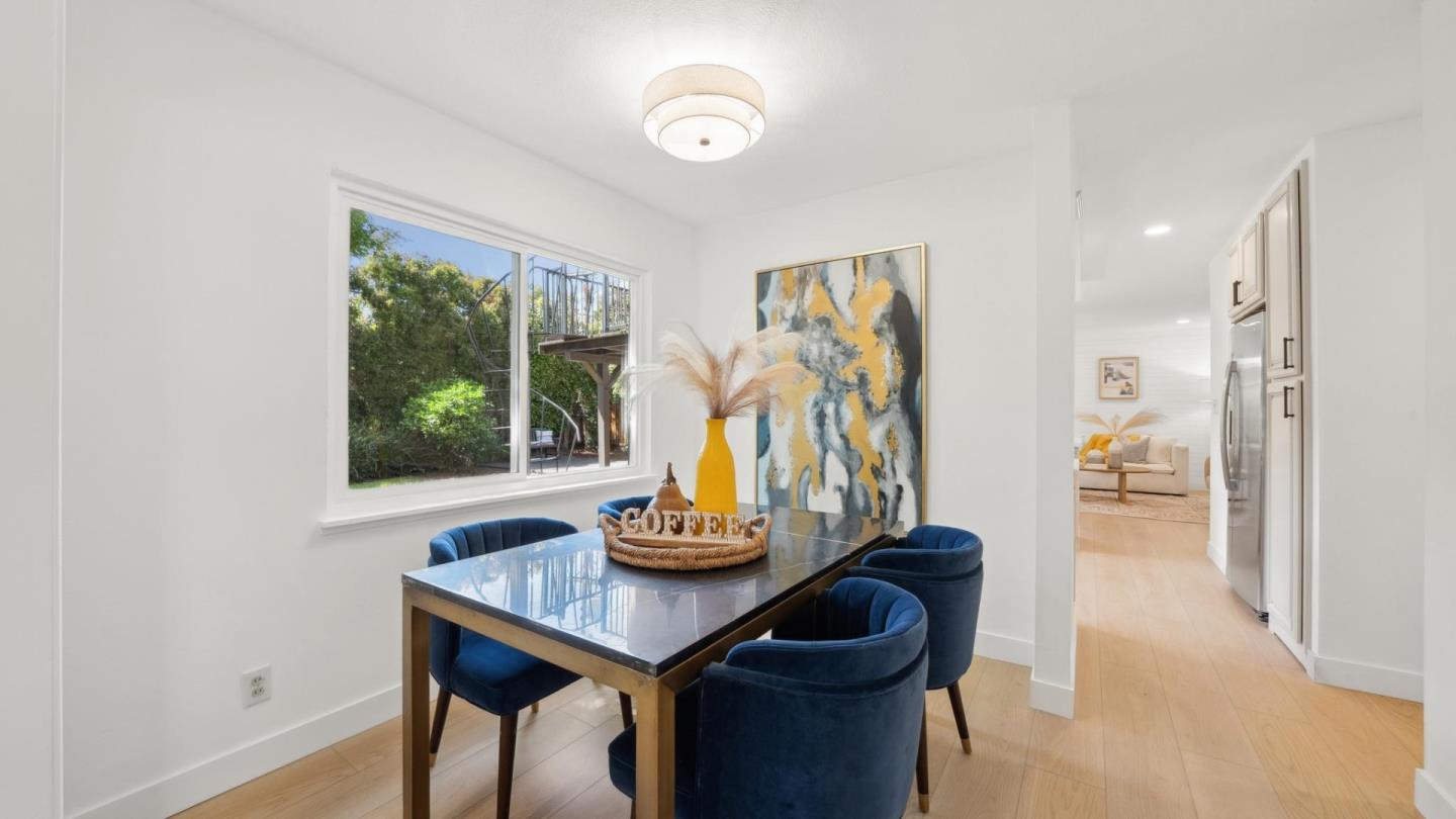 Detail Gallery Image 5 of 33 For 1121 Monica Ln, San Jose,  CA 95128 - 4 Beds | 2/1 Baths