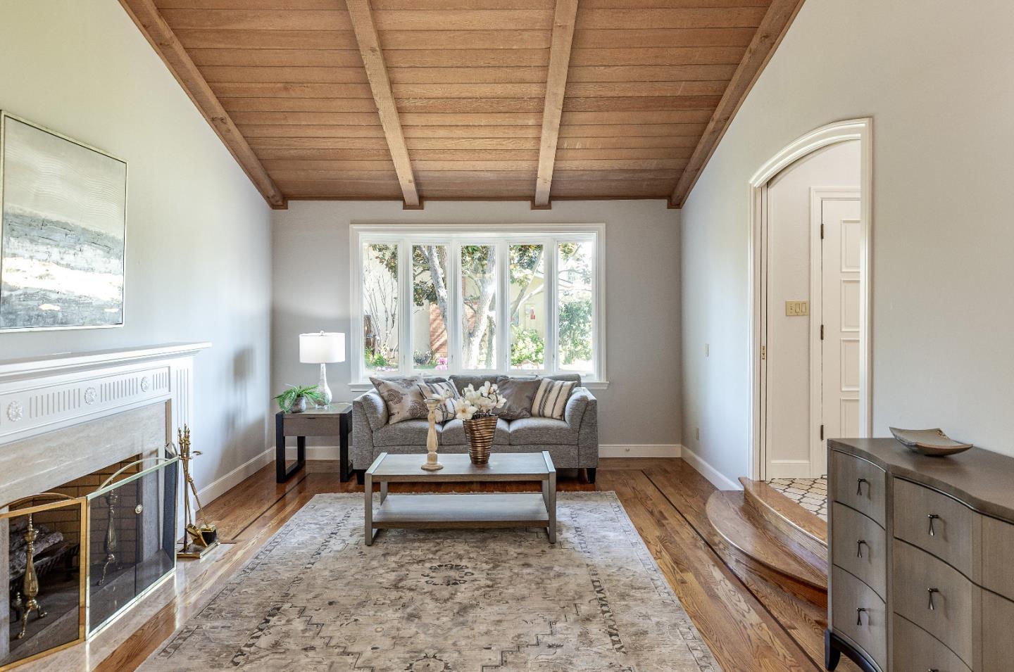 Detail Gallery Image 14 of 51 For 12420 Sheridan Cir, Saratoga,  CA 95070 - 4 Beds | 3 Baths