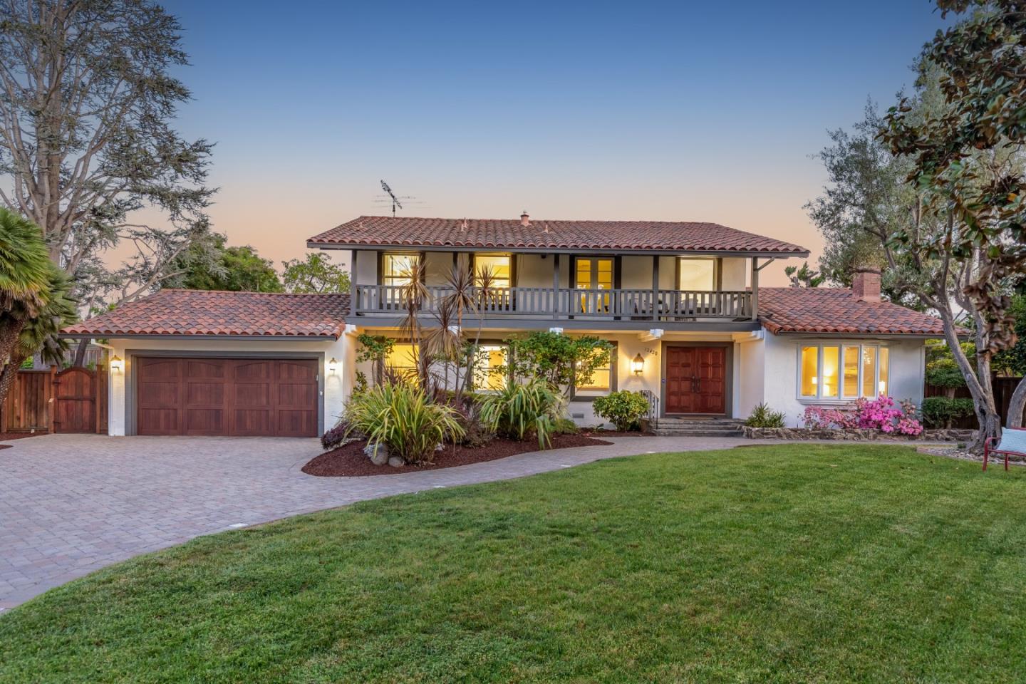 Detail Gallery Image 2 of 51 For 12420 Sheridan Cir, Saratoga,  CA 95070 - 4 Beds | 3 Baths