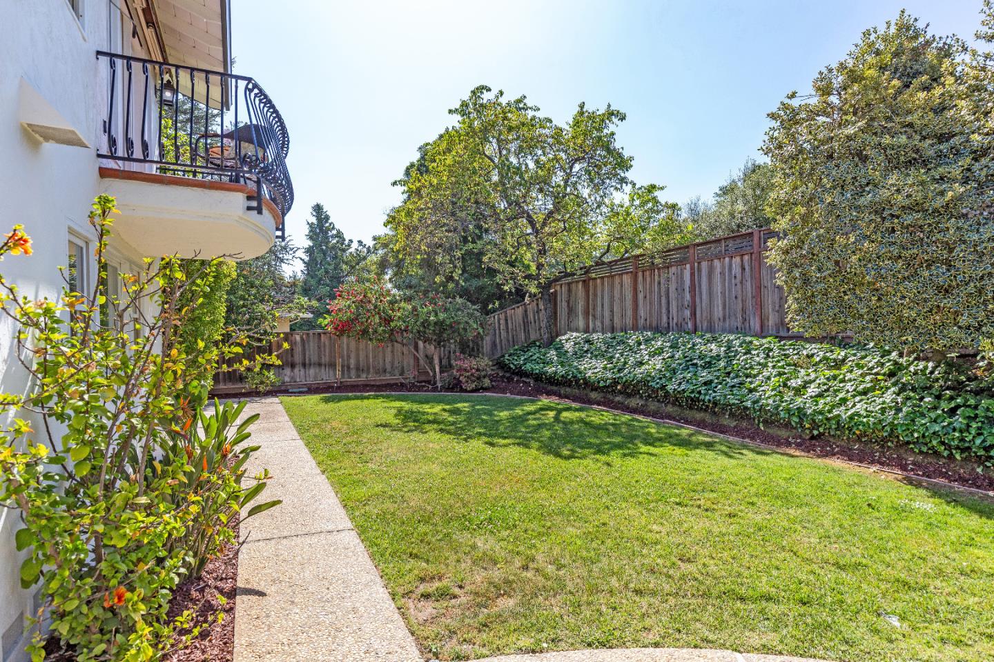 Detail Gallery Image 42 of 51 For 12420 Sheridan Cir, Saratoga,  CA 95070 - 4 Beds | 3 Baths