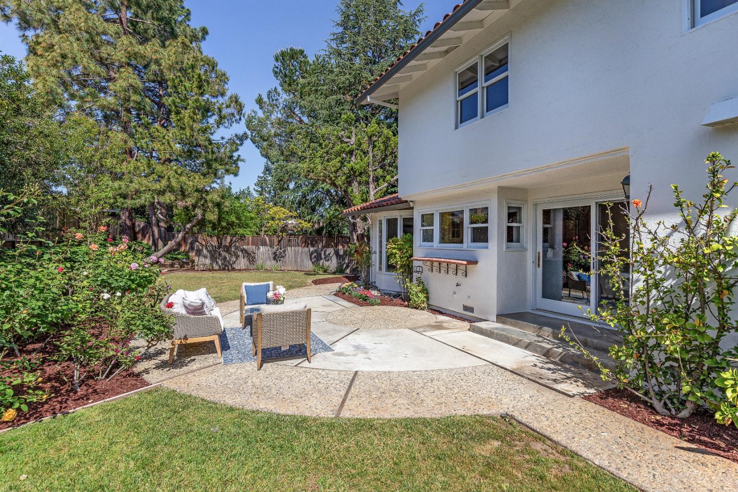 Detail Gallery Image 47 of 51 For 12420 Sheridan Cir, Saratoga,  CA 95070 - 4 Beds | 3 Baths