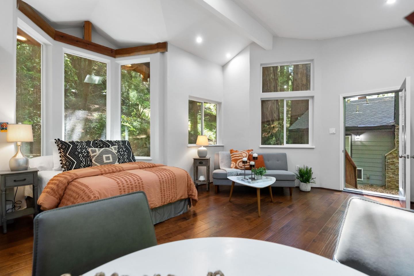 Detail Gallery Image 27 of 33 For 18460 Circle Dr, Los Gatos,  CA 95033 - 2 Beds | 2 Baths