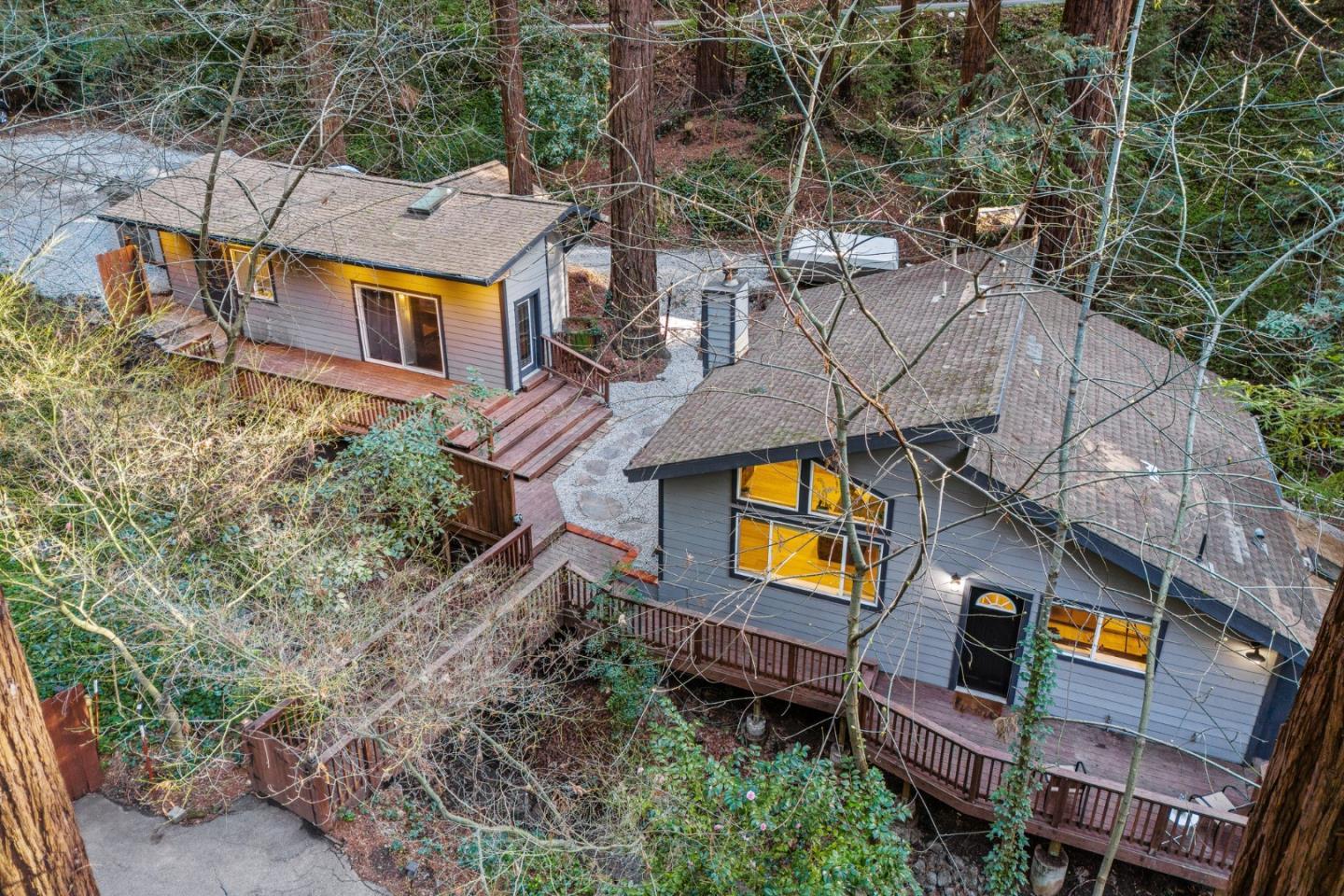 Detail Gallery Image 6 of 33 For 18460 Circle Dr, Los Gatos,  CA 95033 - 2 Beds | 2 Baths