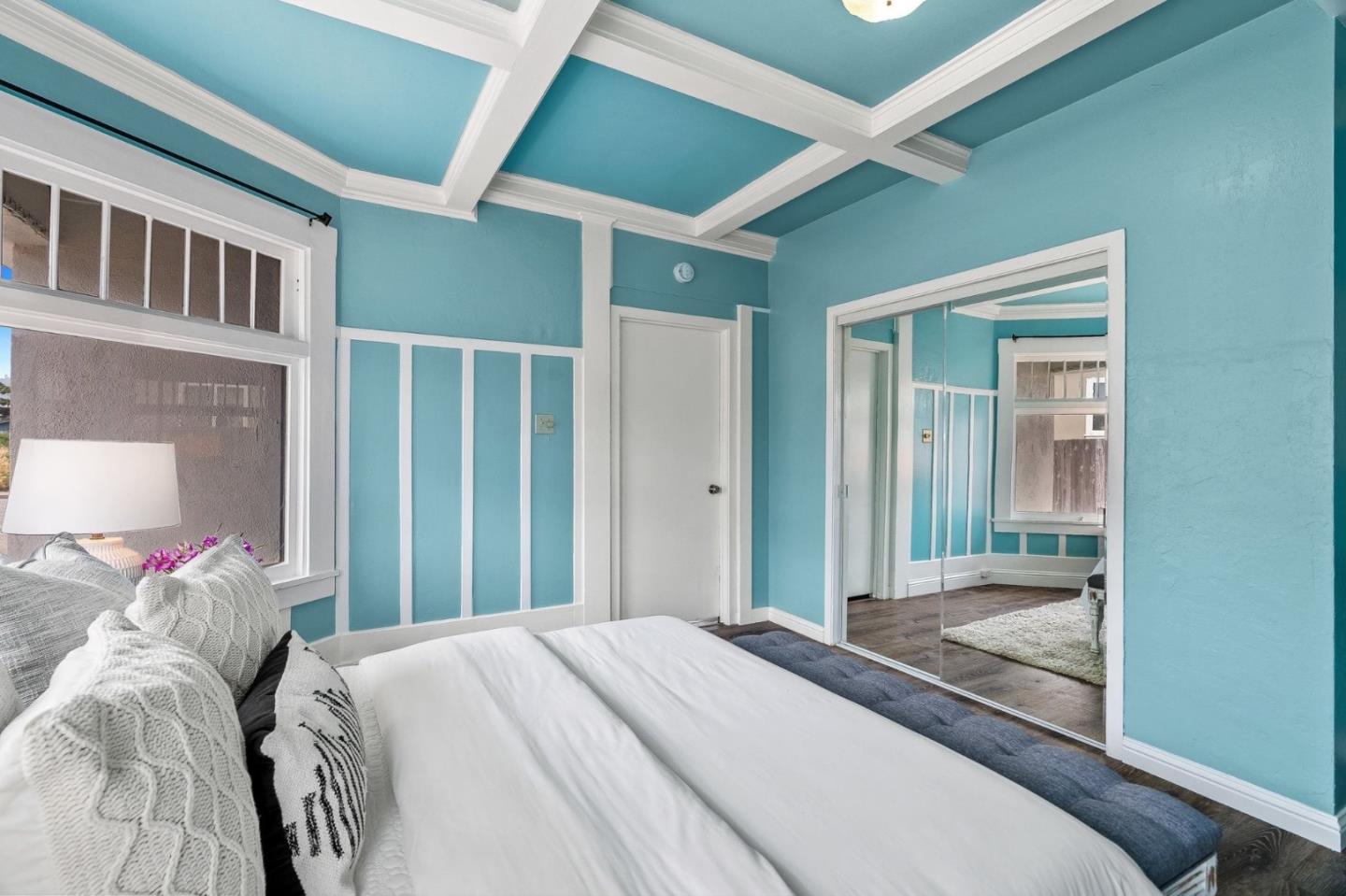 Detail Gallery Image 18 of 54 For 15 Salada Ave, Pacifica,  CA 94044 - 4 Beds | 3 Baths