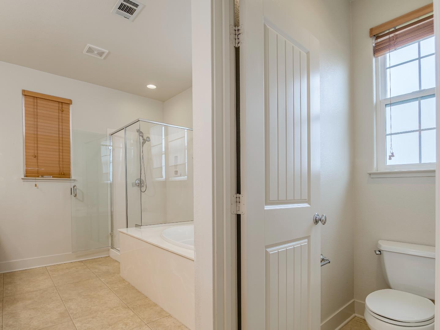 Detail Gallery Image 27 of 45 For 391 Sycamore St, Pacifica,  CA 94044 - 4 Beds | 3/1 Baths