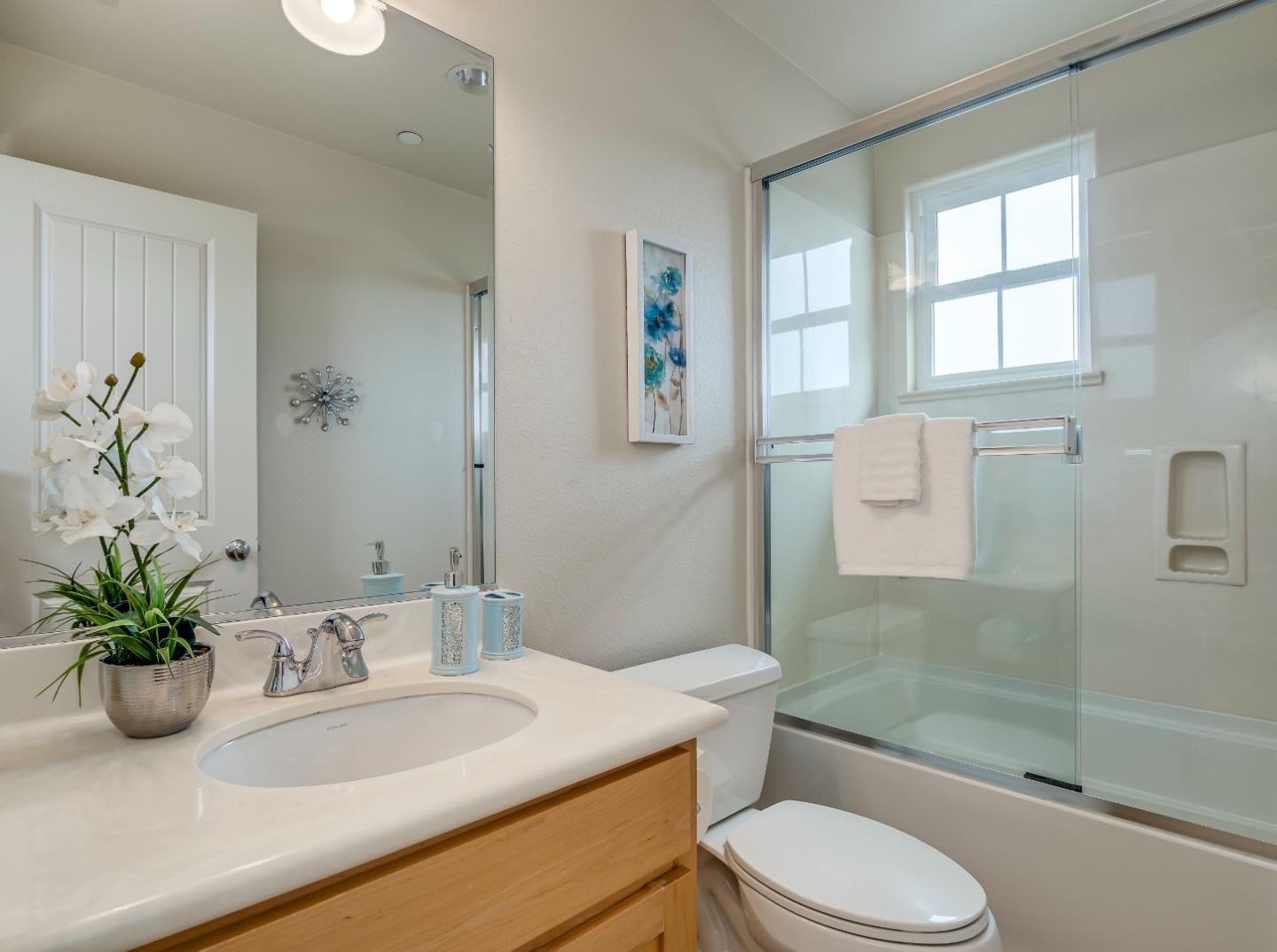 Detail Gallery Image 37 of 45 For 391 Sycamore St, Pacifica,  CA 94044 - 4 Beds | 3/1 Baths