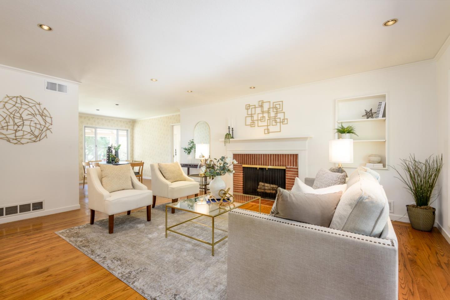 Detail Gallery Image 2 of 16 For 3223 Monterey St, San Mateo,  CA 94403 - 3 Beds | 1/1 Baths