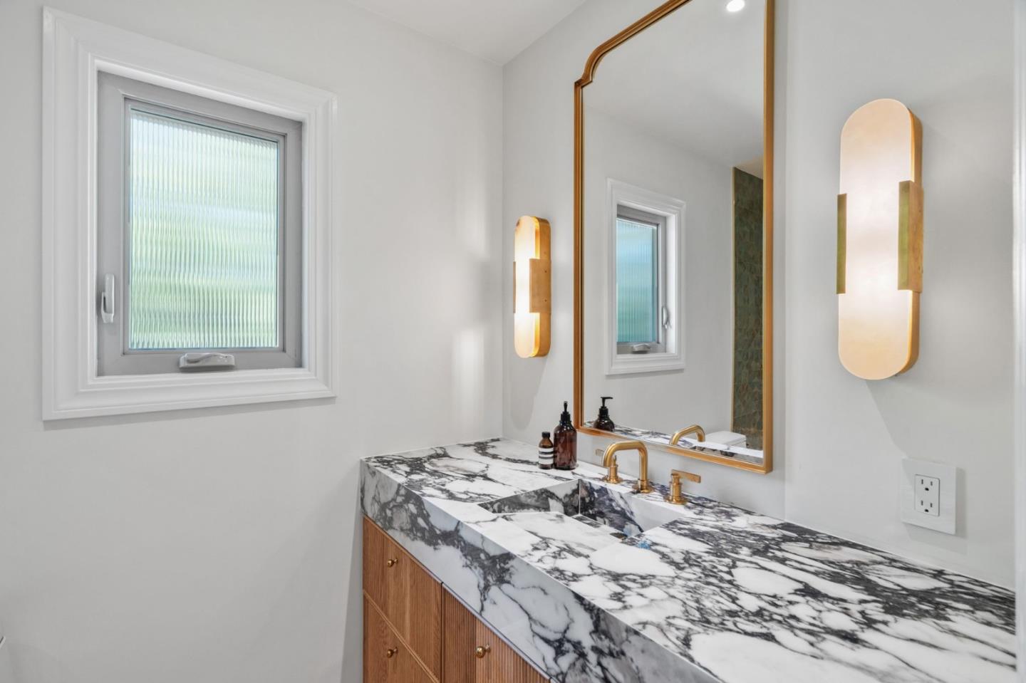 Detail Gallery Image 25 of 58 For 218 Casitas Bulevar, Los Gatos,  CA 95032 - 5 Beds | 3/1 Baths