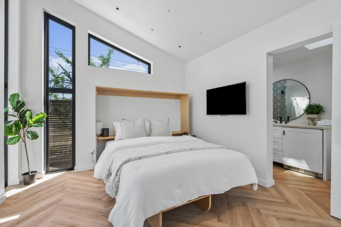 Detail Gallery Image 41 of 58 For 218 Casitas Bulevar, Los Gatos,  CA 95032 - 5 Beds | 3/1 Baths