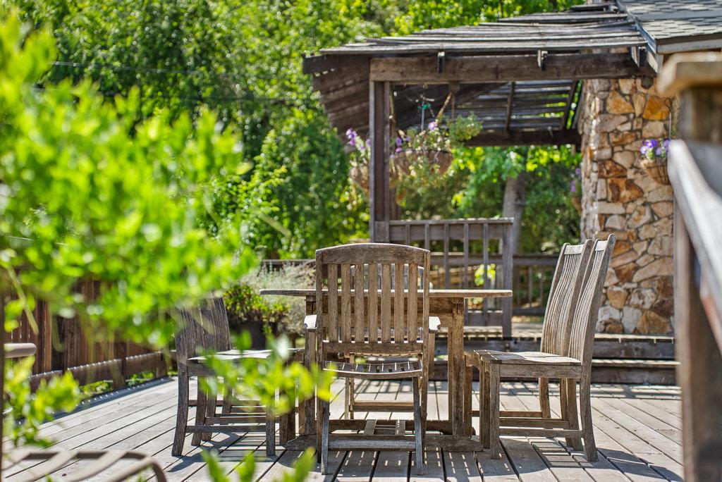 Detail Gallery Image 24 of 38 For 50 Nichols Dr, Santa Cruz,  CA 95060 - 3 Beds | 2 Baths