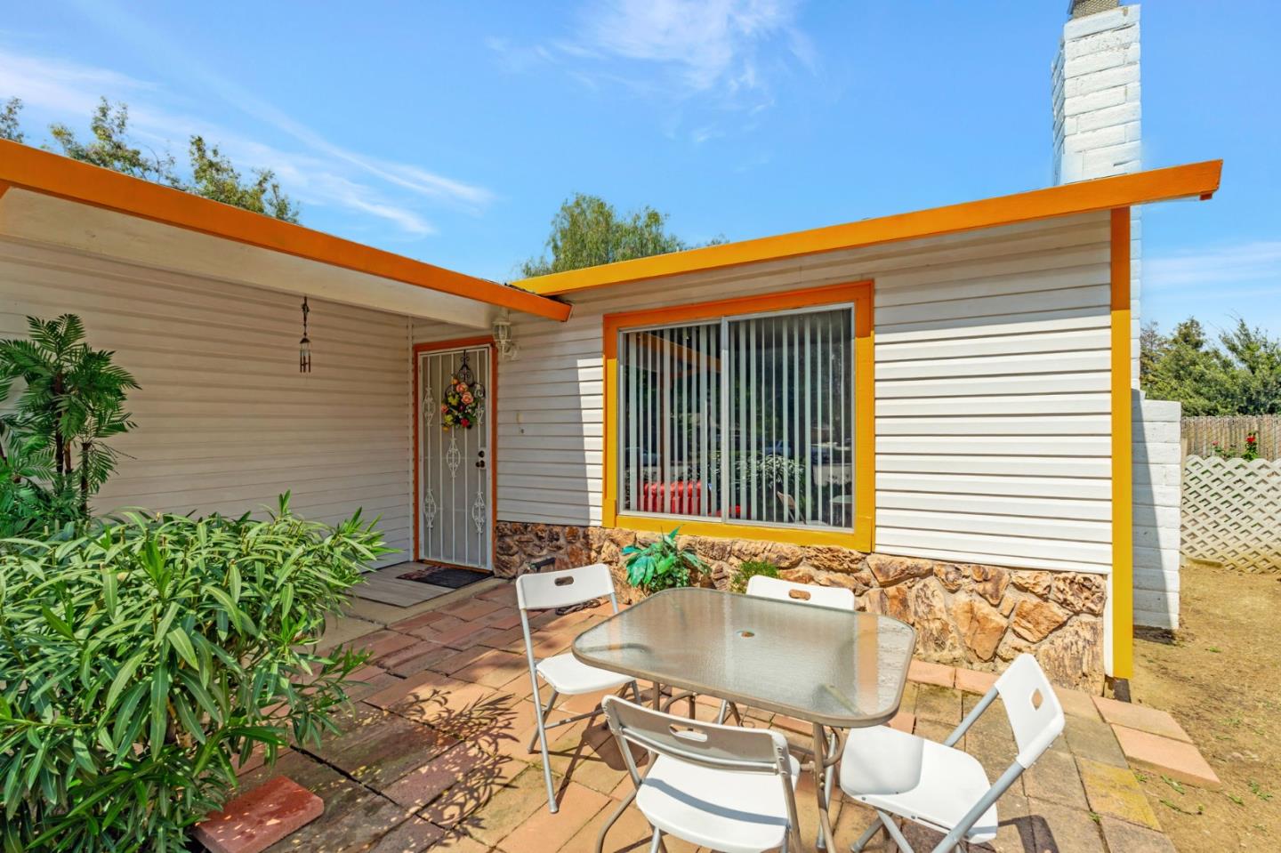 Detail Gallery Image 5 of 40 For 324 Barros St, Patterson,  CA 95363 - 3 Beds | 2 Baths