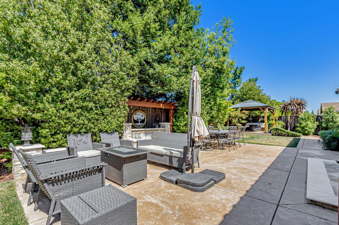Detail Gallery Image 24 of 25 For 1660 Martinez Way, Morgan Hill,  CA 95037 - 4 Beds | 3 Baths