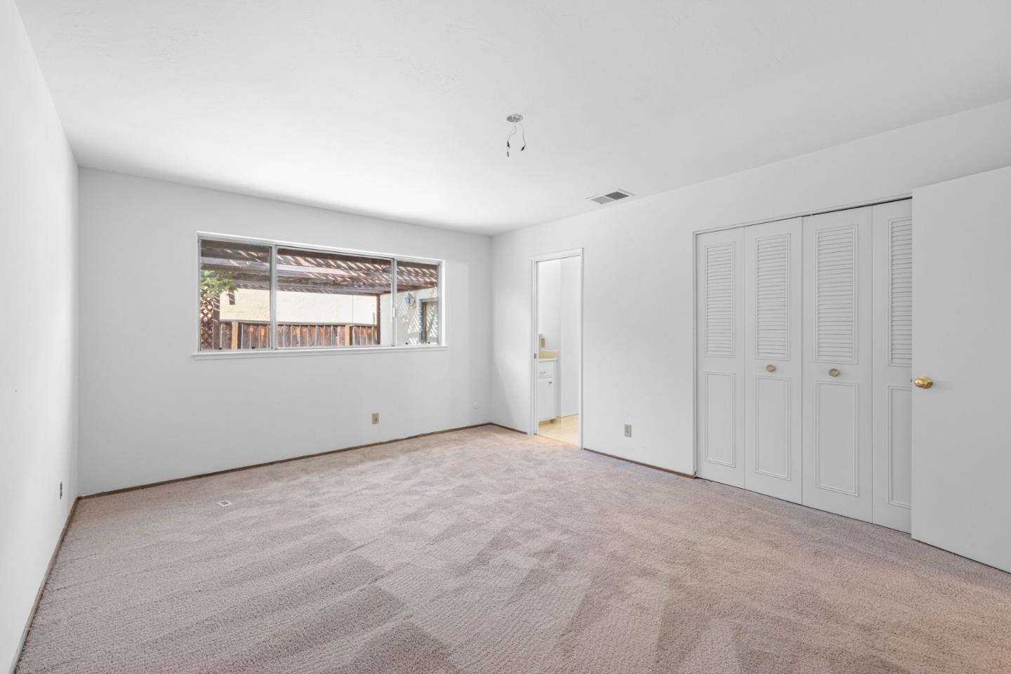 Detail Gallery Image 22 of 32 For 6015 Fernglen Dr, San Jose,  CA 95123 - 4 Beds | 2 Baths