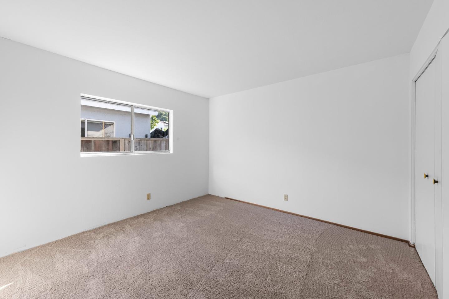 Detail Gallery Image 25 of 32 For 6015 Fernglen Dr, San Jose,  CA 95123 - 4 Beds | 2 Baths