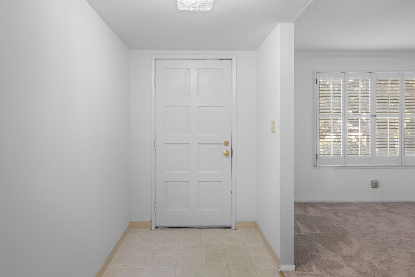 Detail Gallery Image 6 of 32 For 6015 Fernglen Dr, San Jose,  CA 95123 - 4 Beds | 2 Baths