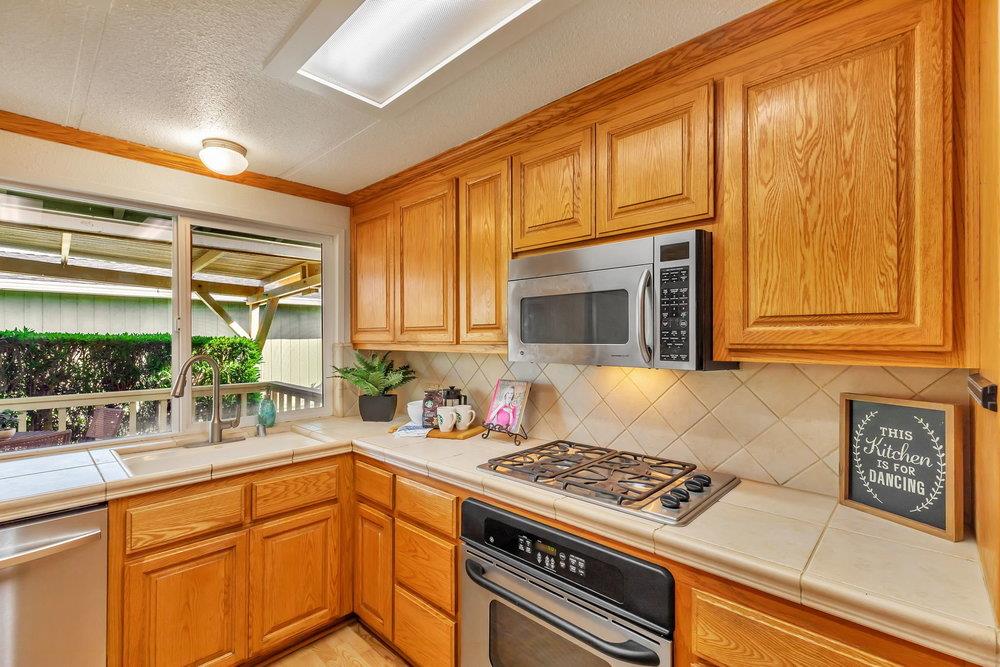 Detail Gallery Image 15 of 36 For 199 Leisure Dr #199,  Morgan Hill,  CA 95037 - 2 Beds | 3 Baths