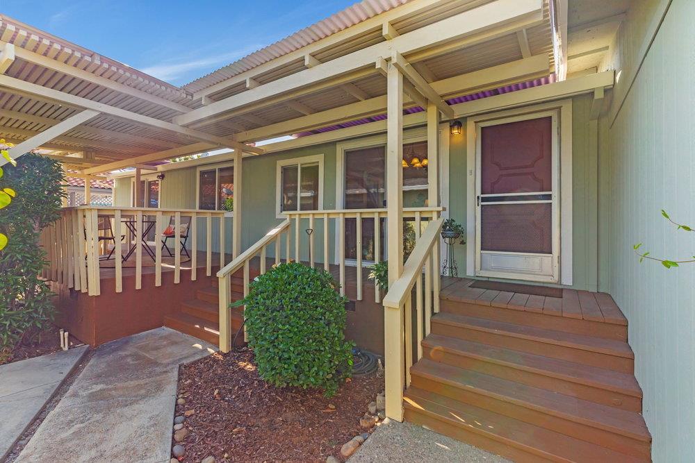 Detail Gallery Image 4 of 36 For 199 Leisure Dr #199,  Morgan Hill,  CA 95037 - 2 Beds | 3 Baths