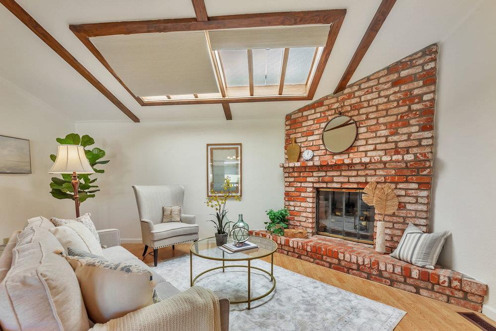 Detail Gallery Image 6 of 36 For 199 Leisure Dr #199,  Morgan Hill,  CA 95037 - 2 Beds | 3 Baths