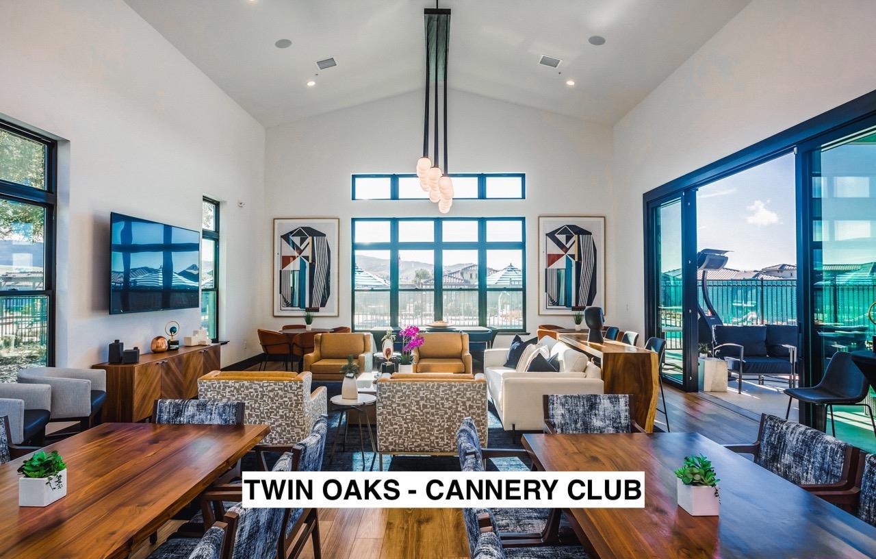 Detail Gallery Image 13 of 20 For 2140 White Oak Dr, Hollister,  CA 95023 - 2 Beds | 2 Baths