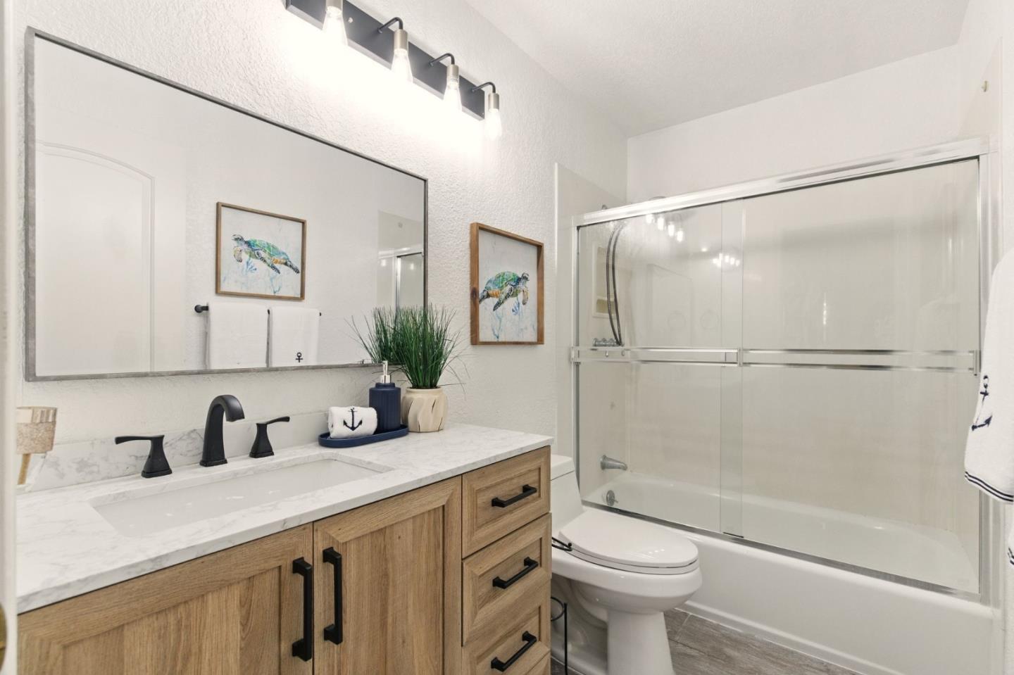 Detail Gallery Image 14 of 24 For 39332 Wilford St, Fremont,  CA 94538 - 4 Beds | 2 Baths