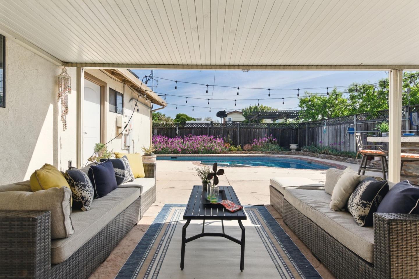 Detail Gallery Image 16 of 24 For 39332 Wilford St, Fremont,  CA 94538 - 4 Beds | 2 Baths