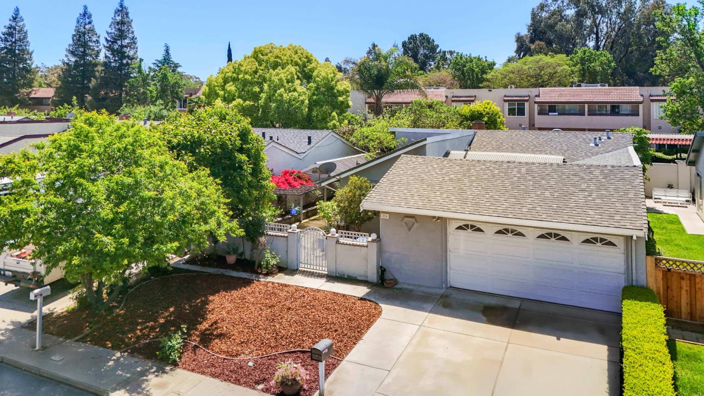Detail Gallery Image 1 of 34 For 224 Cheris Dr, San Jose,  CA 95123 - 4 Beds | 2 Baths