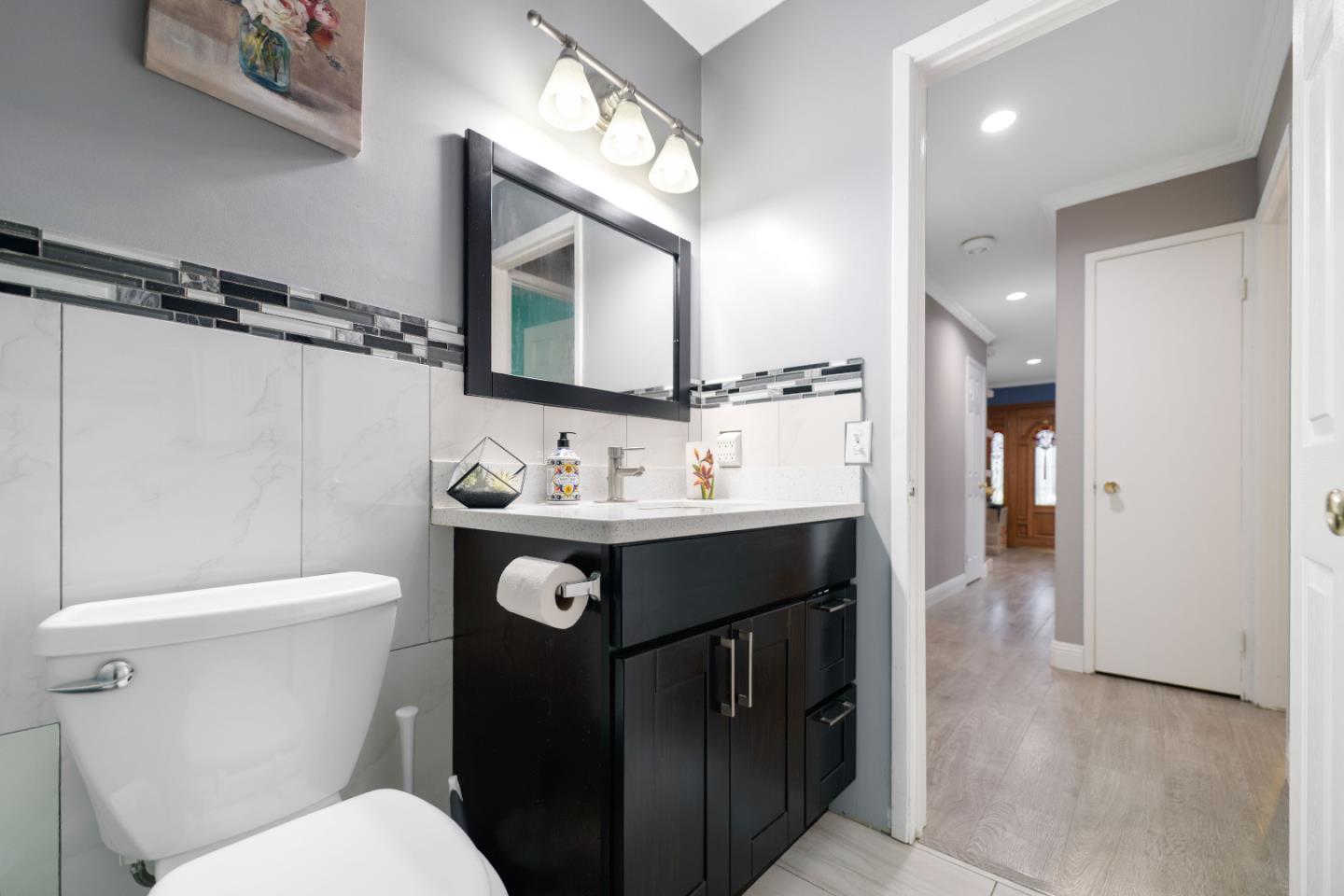 Detail Gallery Image 23 of 34 For 224 Cheris Dr, San Jose,  CA 95123 - 4 Beds | 2 Baths