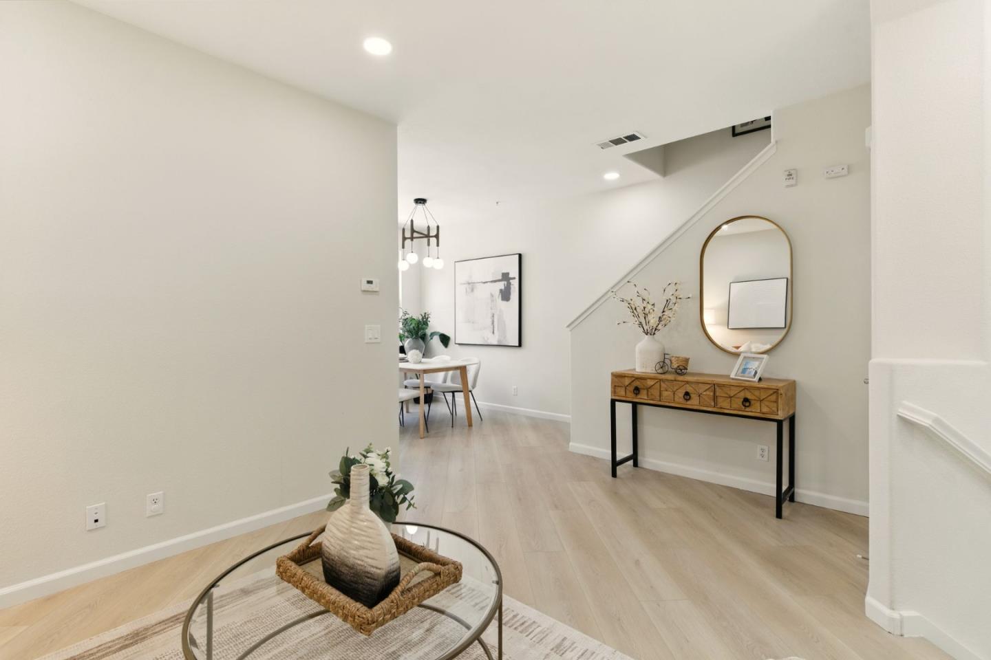 Detail Gallery Image 9 of 36 For 1833 Silva Pl, Santa Clara,  CA 95054 - 3 Beds | 2/1 Baths
