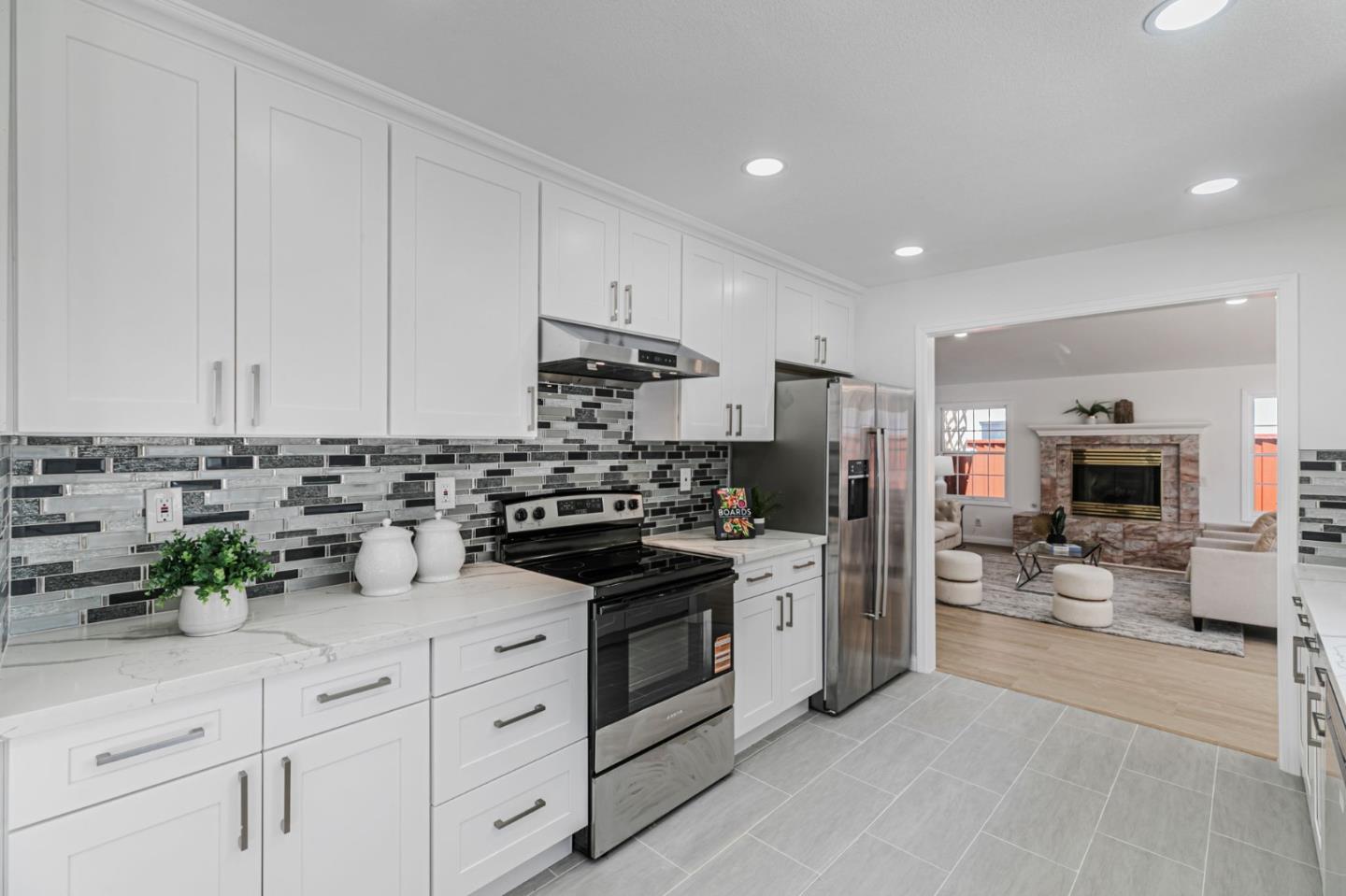 Detail Gallery Image 13 of 42 For 1726 Cheney Dr, San Jose,  CA 95128 - 5 Beds | 3/1 Baths