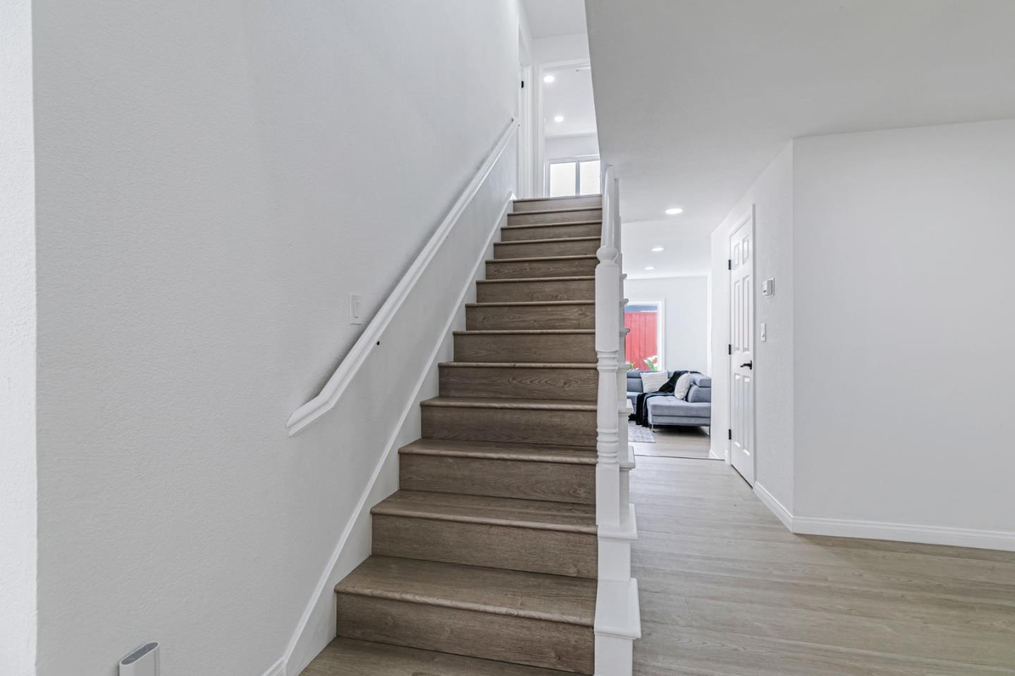 Detail Gallery Image 17 of 42 For 1726 Cheney Dr, San Jose,  CA 95128 - 5 Beds | 3/1 Baths