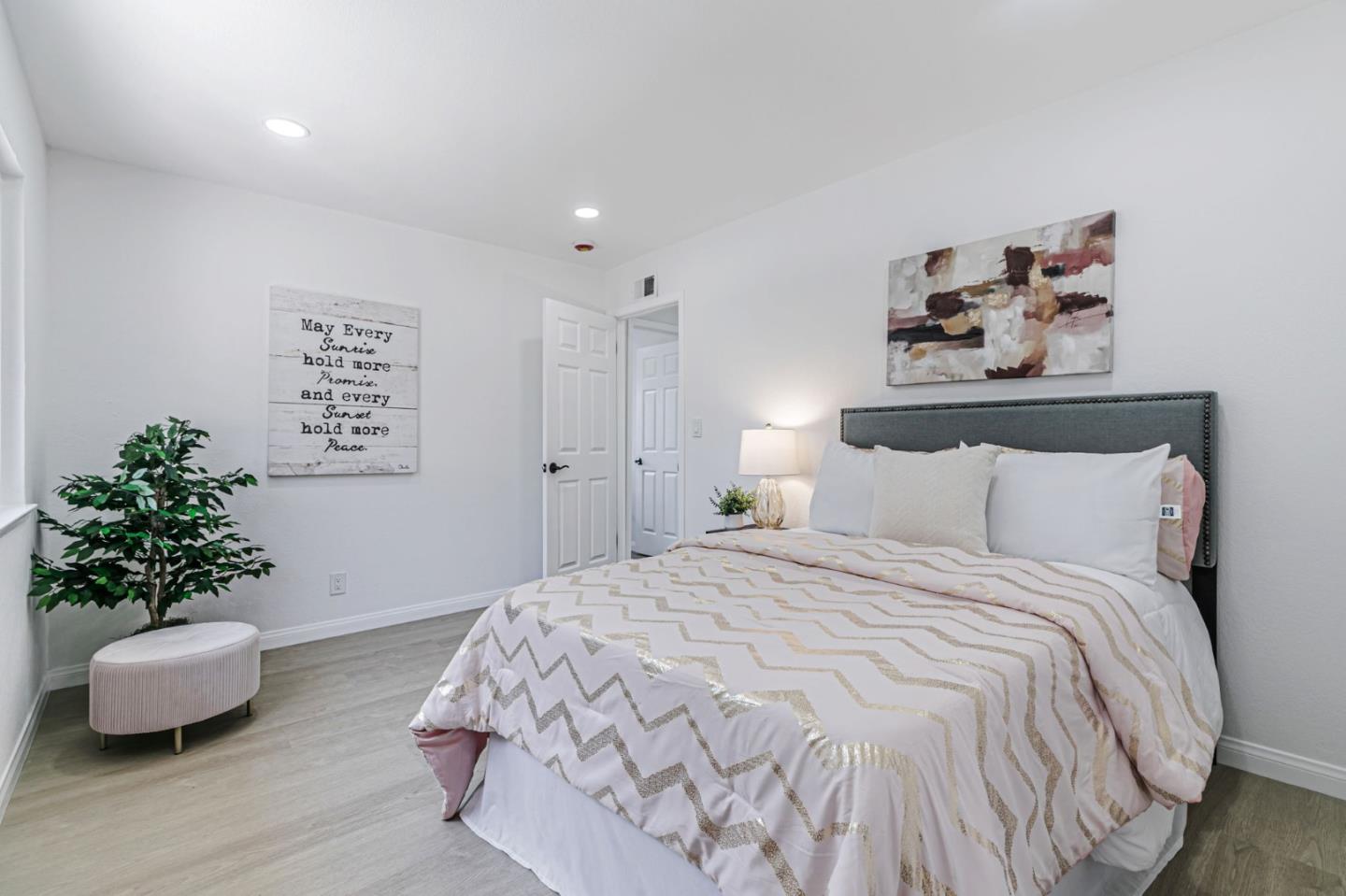Detail Gallery Image 24 of 42 For 1726 Cheney Dr, San Jose,  CA 95128 - 5 Beds | 3/1 Baths