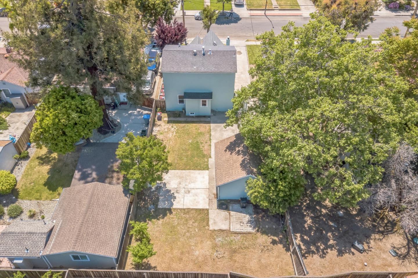 Detail Gallery Image 10 of 41 For 523 Hull Ave, San Jose,  CA 95125 - 4 Beds | 2 Baths