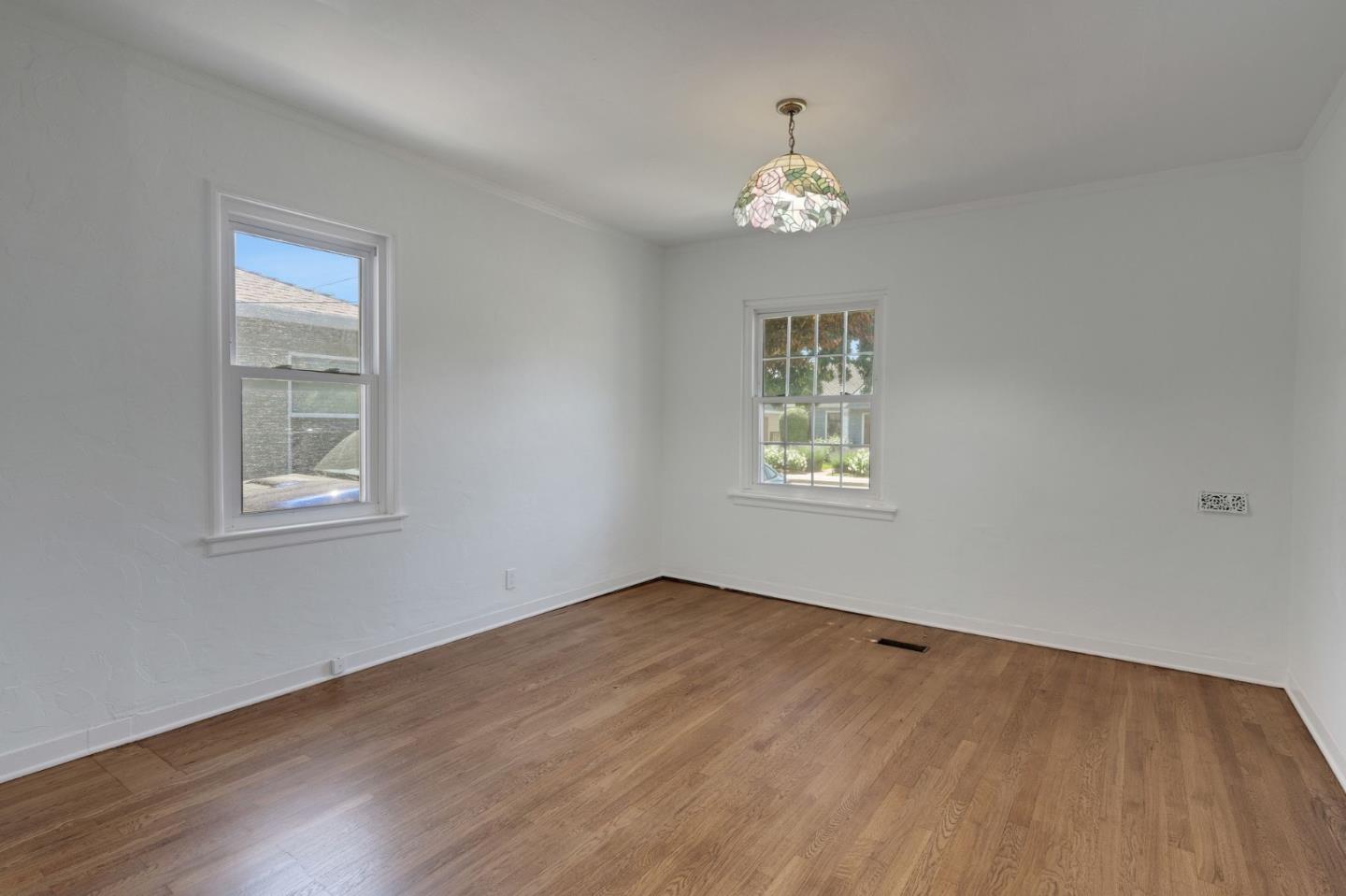 Detail Gallery Image 25 of 41 For 523 Hull Ave, San Jose,  CA 95125 - 4 Beds | 2 Baths