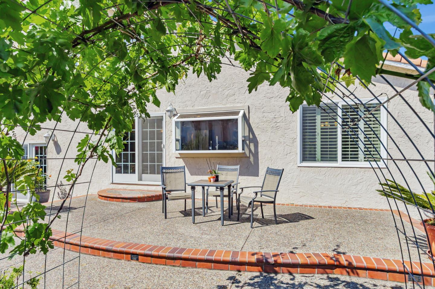 Detail Gallery Image 37 of 40 For 1158 Gurney Ct, San Jose,  CA 95132 - 4 Beds | 2/1 Baths