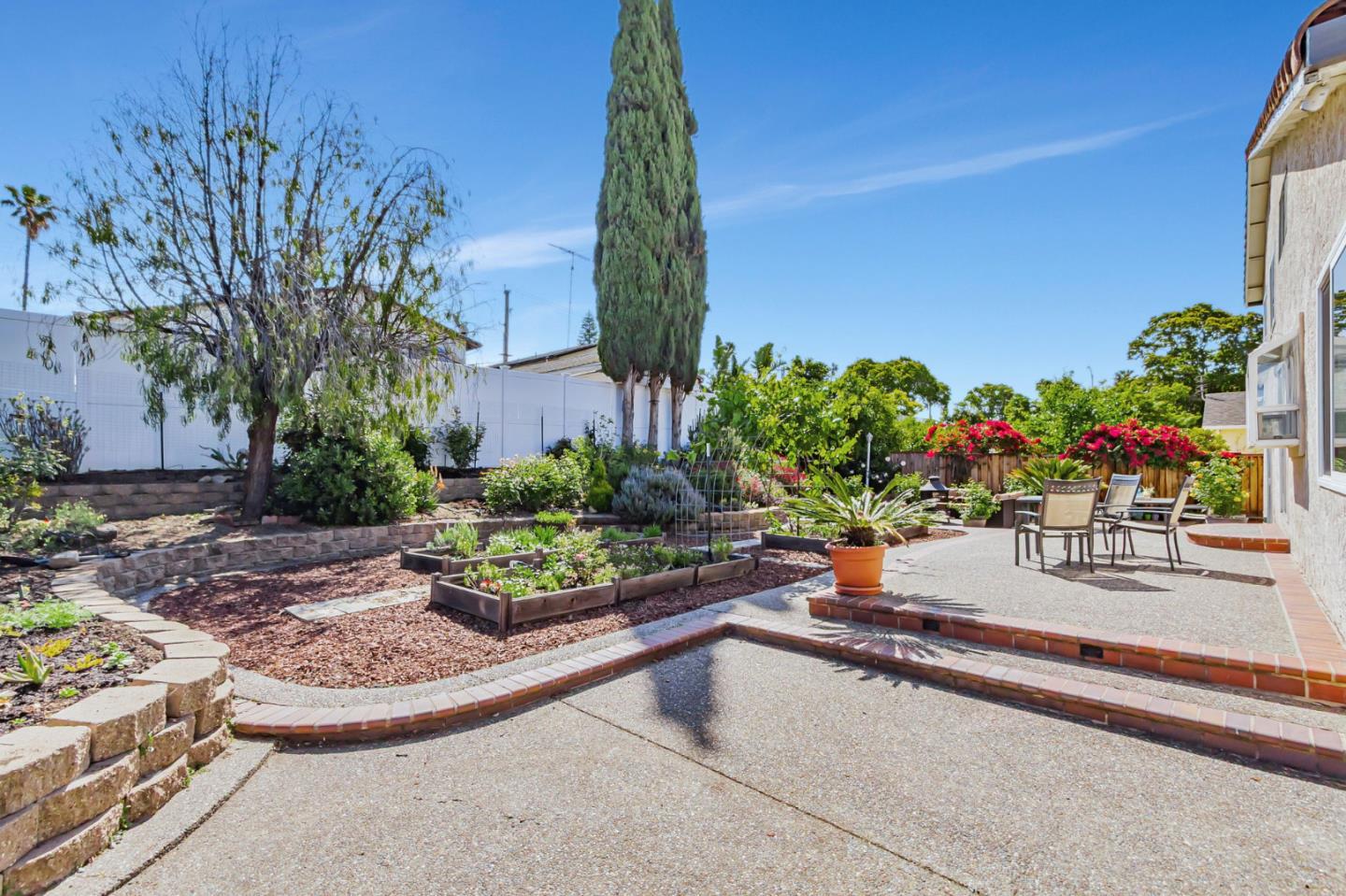 Detail Gallery Image 39 of 40 For 1158 Gurney Ct, San Jose,  CA 95132 - 4 Beds | 2/1 Baths